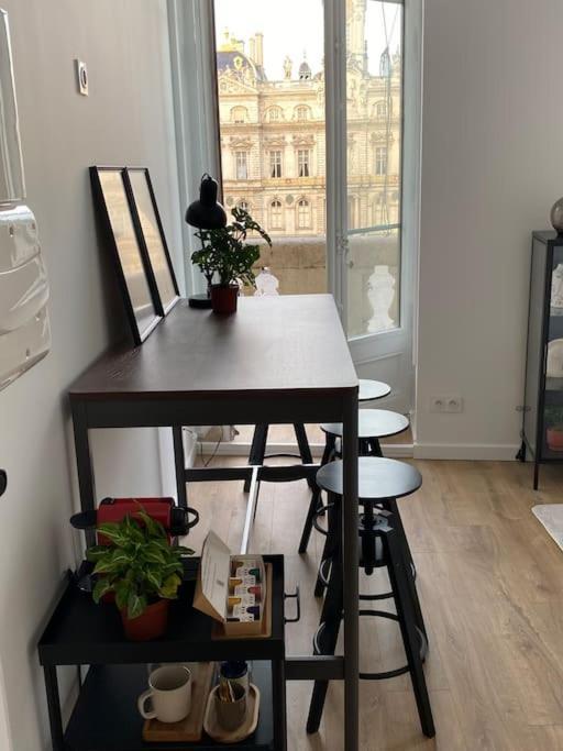 Grand Balcon Place Des Terreaux Lyon Exterior foto