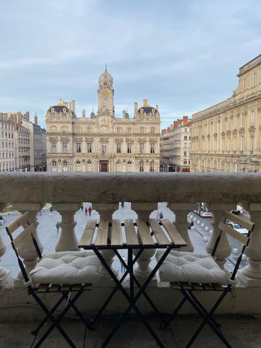 Grand Balcon Place Des Terreaux Lyon Exterior foto